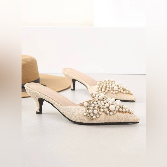 Faux Pearl Decor Kitten Heeled Mules - Picture 3 of 11
